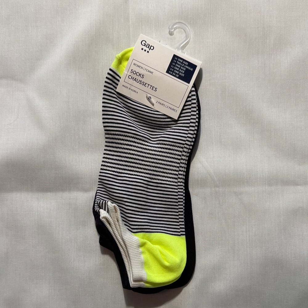 GAP Womens Black and Neon Yellow Striped Socks - 2 pairs. One Size